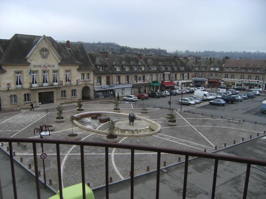 Le Soleil D'Or Hotel Vimoutiers Room photo